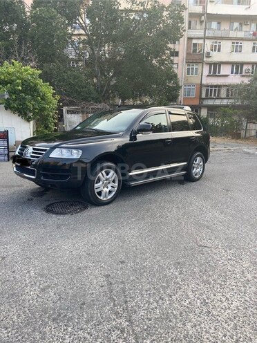 Volkswagen Touareg 2005, 289,000 km - 4.2 л - Bakı