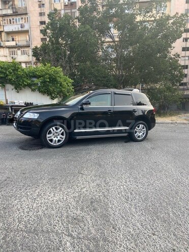 Volkswagen Touareg 2005, 289,000 km - 4.2 л - Bakı