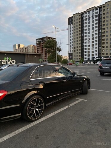 Mercedes E 350 2009, 217,800 km - 3.5 l - Bakı