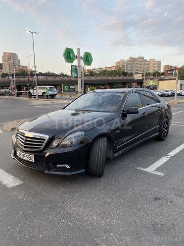 Mercedes E 350 2009, 217,800 km - 3.5 l - Bakı