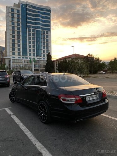 Mercedes E 350 2009, 217,800 km - 3.5 l - Bakı