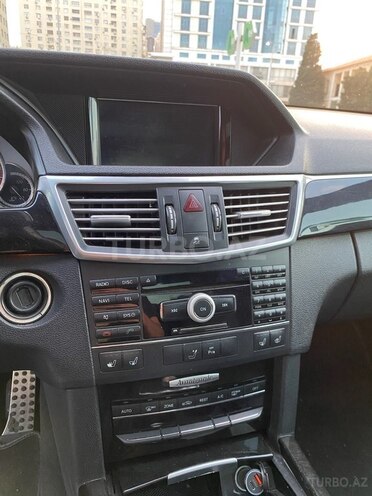 Mercedes E 350 2009, 217,800 km - 3.5 l - Bakı