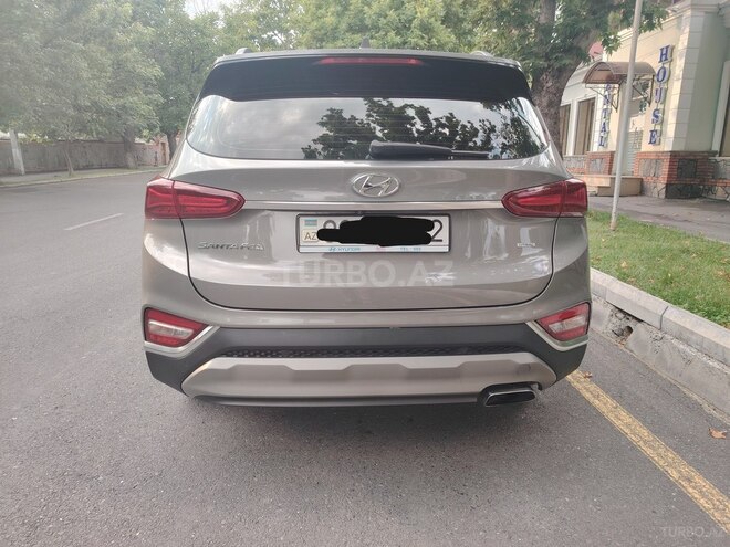 Hyundai Santa Fe 2019, 204,330 km - 2.4 l - Qax