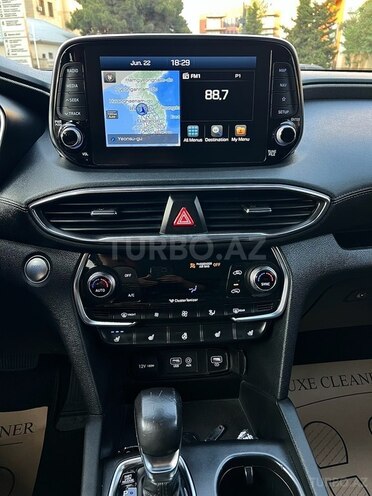 Hyundai Santa Fe 2018, 147,000 km - 2.0 l - Bakı