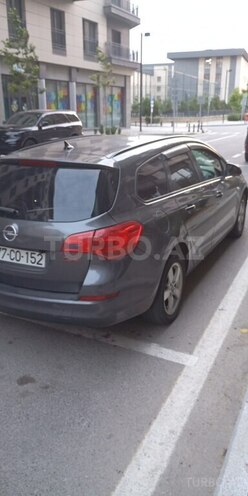 Opel Astra 2011, 278,000 km - 1.4 l - Bakı