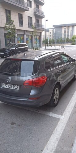 Opel Astra 2011, 278,000 km - 1.4 l - Bakı