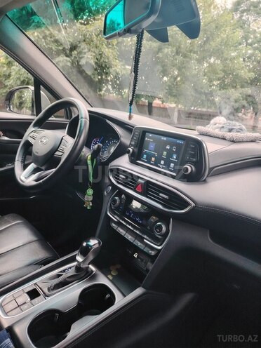Hyundai Santa Fe 2019, 204,330 km - 2.4 l - Qax