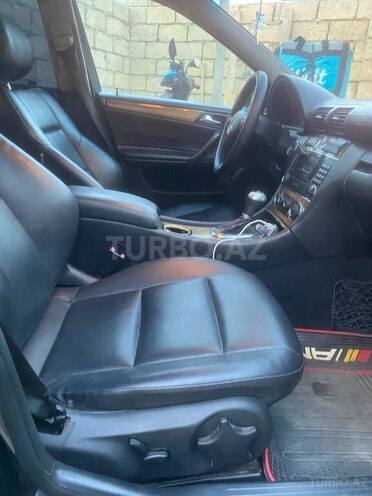Mercedes C 230 2006, 333,000 km - 2.5 l - Bakı