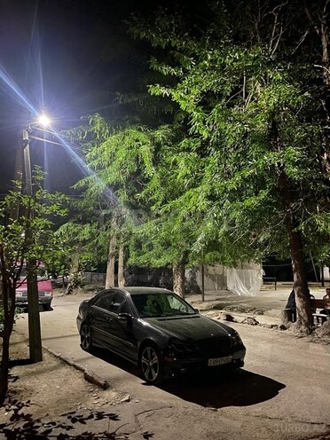 Mercedes C 230 2006, 333,000 km - 2.5 l - Bakı