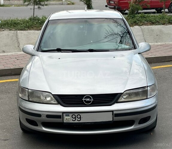 Opel Vectra 1996, 223,000 km - 1.6 l - Göyçay