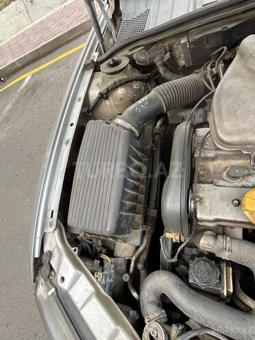 Opel Vectra 1996, 223,000 km - 1.6 l - Göyçay