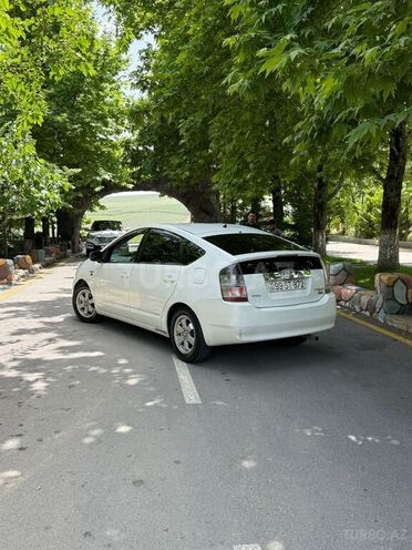 Toyota Prius 2009, 563,270 km - 1.5 l - Şamaxı