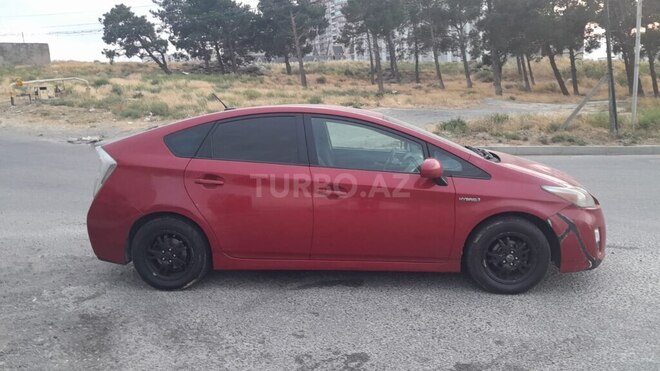 Toyota Prius-3