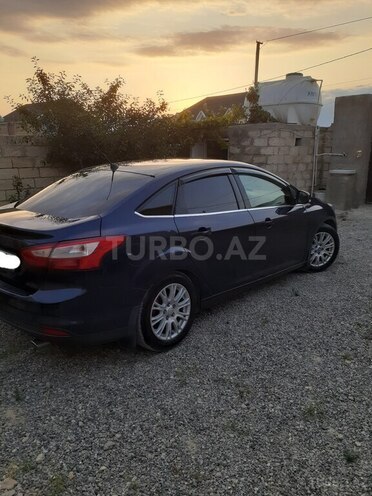 Ford Focus (North America) 2013, 215,000 km - 2.0 л - Bakı