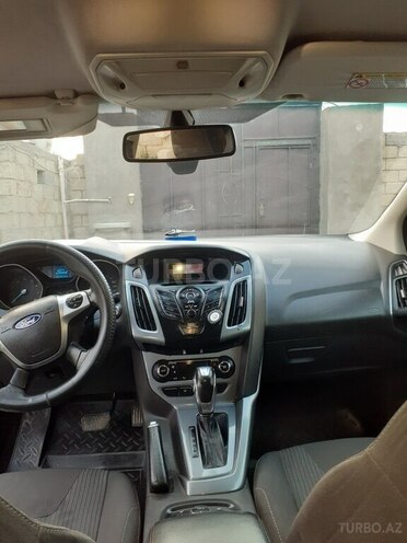 Ford Focus (North America) 2013, 215,000 km - 2.0 л - Bakı
