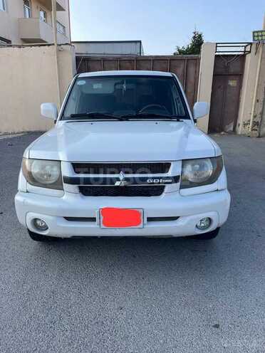 Mitsubishi Pajero io 2001, 235,265 km - 2.0 l - Bakı