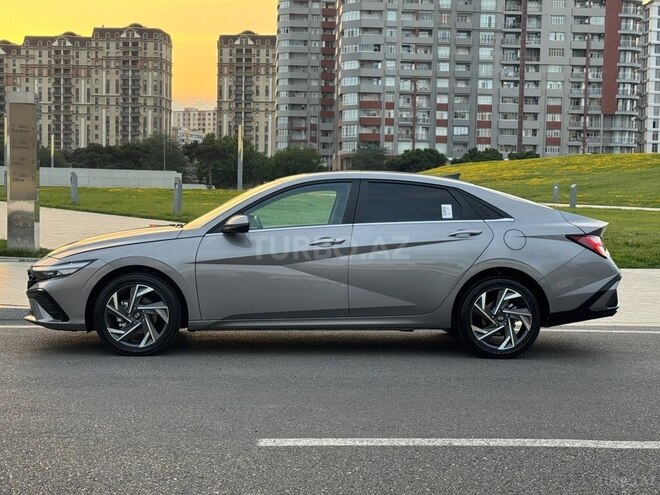 Hyundai Elantra 2024, 13,600 km - 1.6 l - Bakı