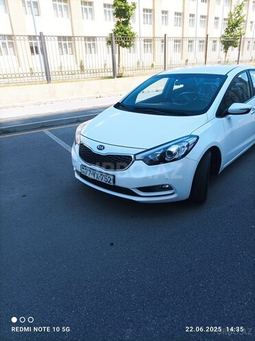 Kia K3 2015, 167,800 km - 1.6 l - Salyan