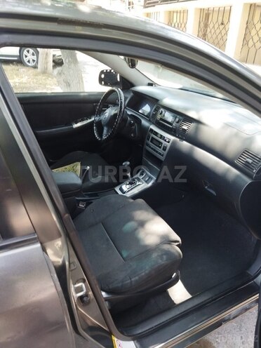 Toyota Corolla 2005, 400,000 km - 1.4 l - Bakı