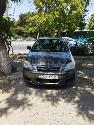 Toyota Corolla 2005, 400,000 km - 1.4 l - Bakı