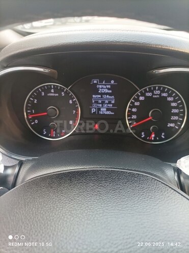 Kia K3 2015, 167,800 km - 1.6 l - Salyan