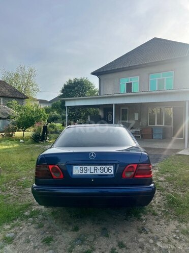 Mercedes E 220 d 1998, 430,000 km - 2.2 l - Bakı