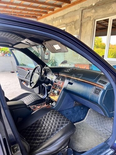 Mercedes E 220 d 1998, 430,000 km - 2.2 l - Bakı