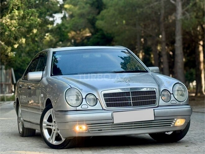 Mercedes E 220 d 1999, 378,000 km - 2.2 l - Bakı