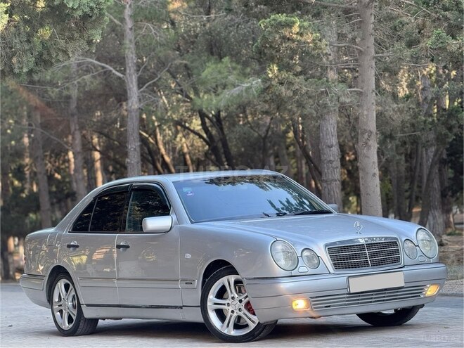 Mercedes E 220 d 1999, 378,000 km - 2.2 l - Bakı