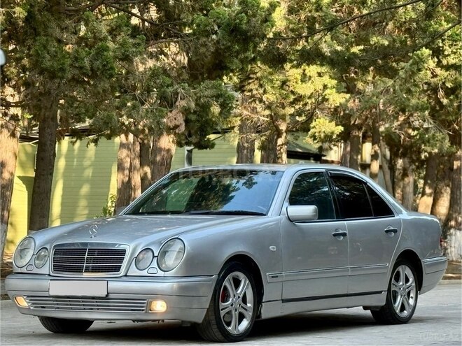Mercedes E 220 d 1999, 378,000 km - 2.2 l - Bakı