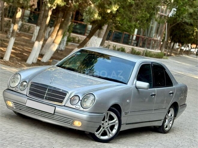 Mercedes E 220 d 1999, 378,000 km - 2.2 l - Bakı