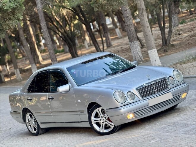 Mercedes E 220 d 1999, 378,000 km - 2.2 l - Bakı