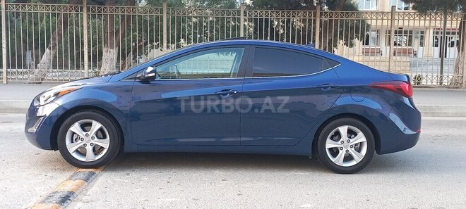 Hyundai Elantra 2015, 128,500 km - 1.8 l - Bakı