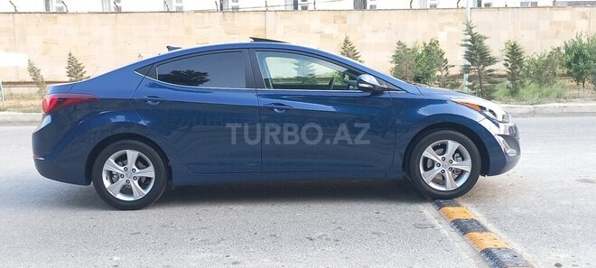 Hyundai Elantra 2015, 128,500 km - 1.8 l - Bakı
