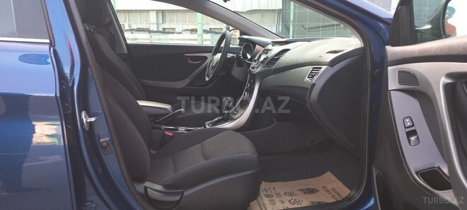 Hyundai Elantra 2015, 128,500 km - 1.8 l - Bakı