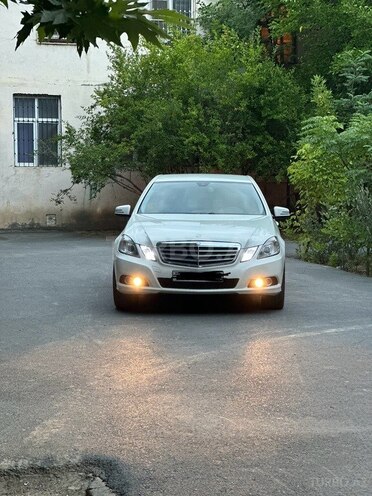 Mercedes E 220 d 2011, 236,500 km - 2.2 l - Sumqayıt