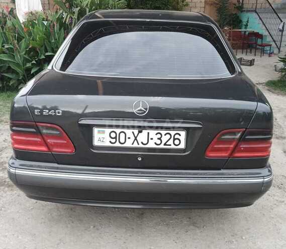 Mercedes E 240 2000, 399,999 km - 2.4 l - Sabirabad