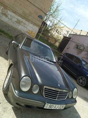 Mercedes E 240 2000, 399,999 km - 2.4 l - Sabirabad