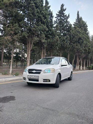 Chevrolet Aveo-1