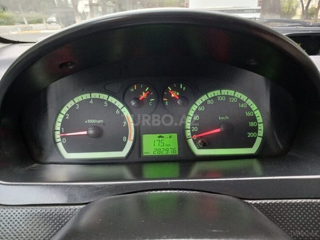 Chevrolet Aveo-6