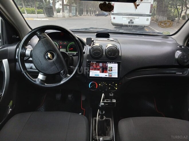 Chevrolet Aveo-9