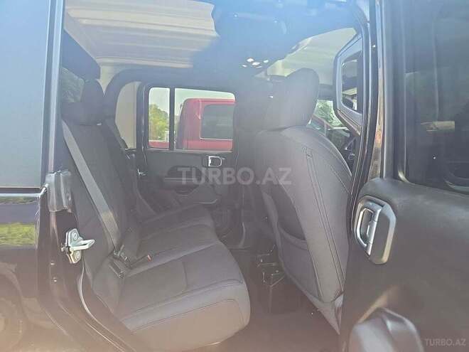 Jeep Gladiator-16