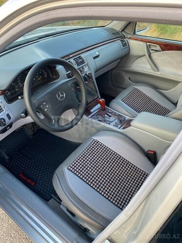 Mercedes E 200 2000, 320,000 km - 2.0 l - Bakı