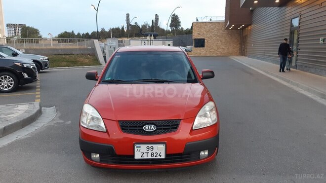 Kia Rio 2005, 275,000 km - 1.4 l - Bakı