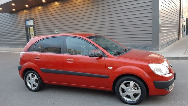 Kia Rio 2005, 275,000 km - 1.4 l - Bakı