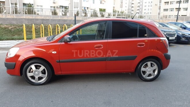 Kia Rio 2005, 275,000 km - 1.4 l - Bakı