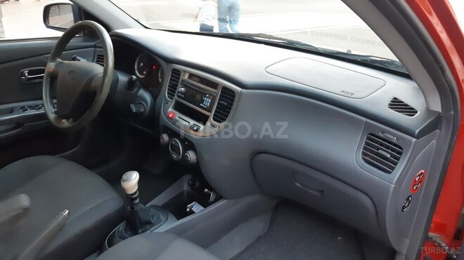 Kia Rio 2005, 275,000 km - 1.4 l - Bakı
