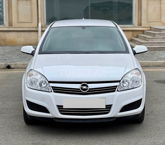 Opel Astra 2009, 179,000 km - 1.4 l - Gəncə