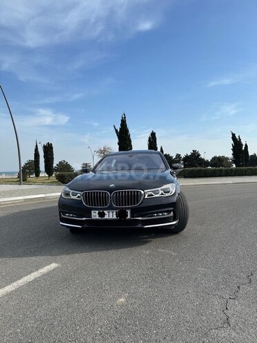 BMW 750 2018, 108,000 km - 4.4 l - Bakı