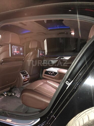 BMW 750 2018, 108,000 km - 4.4 l - Bakı